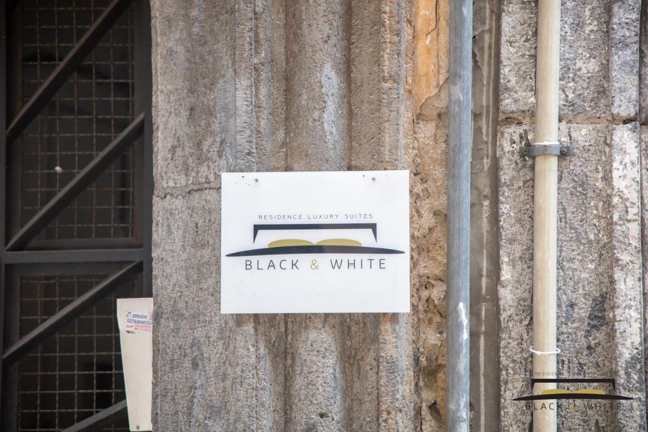 Residence Black & White Napoli Esterno foto